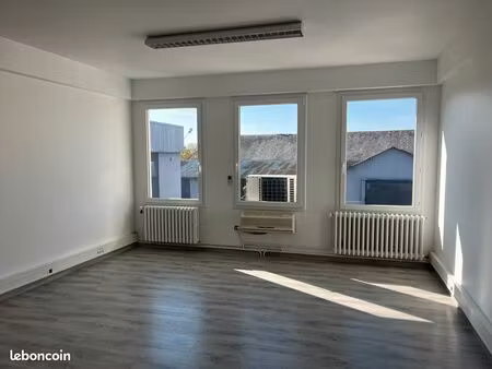 bureaux à louer - 70 m² - parking - bonneval (28800)