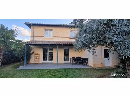 maison t4 bis - 108 m² - 3 ch + bureau – jardin sans vis à vis – piscine – pac – dpe c