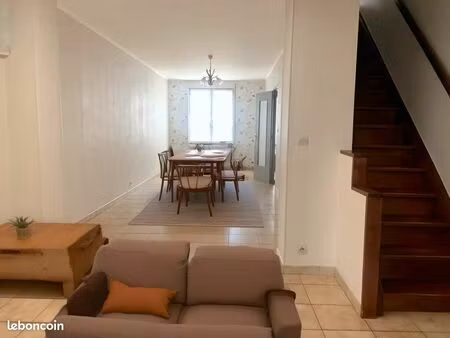 maison 4 pièces 85 m²