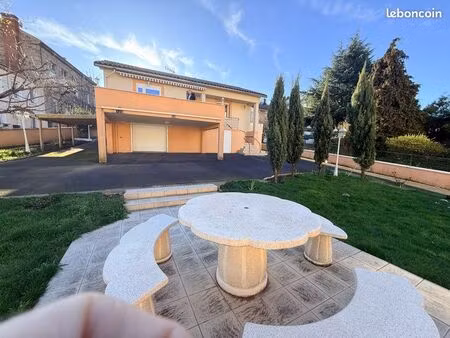 maison 110 m² – 3 chambres – terrain 600 m² – garage – terrasse