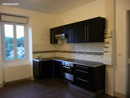 t2 meublé avec cuisine intergré