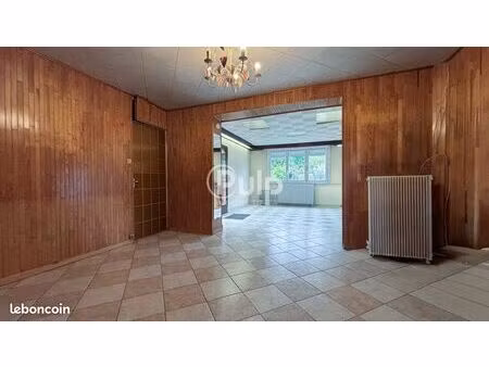 maison 4 pièces 85 m²