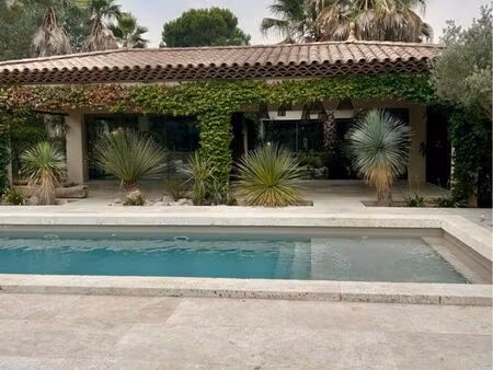 maison à louer avec piscine