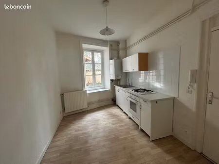 appartement 1 pièce 40 m²