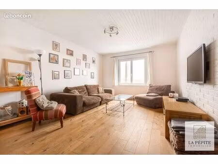 maison 7 pièces 170 m²