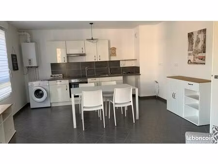 location meublé t2 avec garage à meylan 825