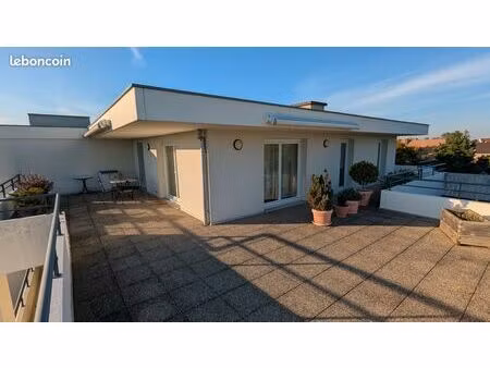 appartement attique t5 84m2 terrasse 105m2