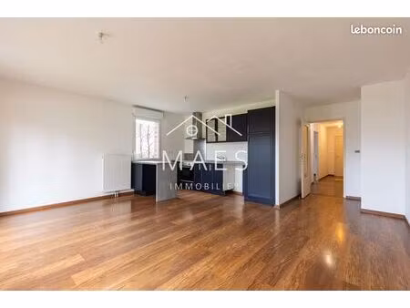 appartement 3 pièces 67 m²