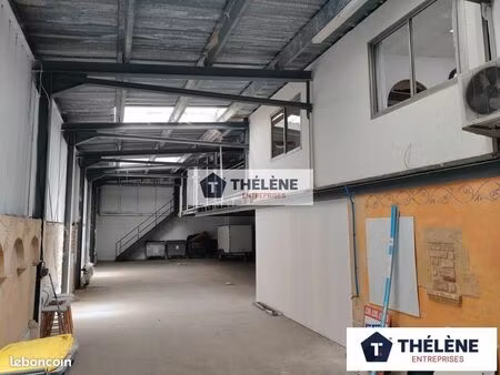 local d'activite 300 m² le cres