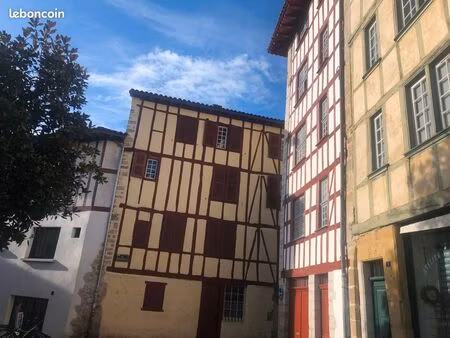 t2 meublé centre historique