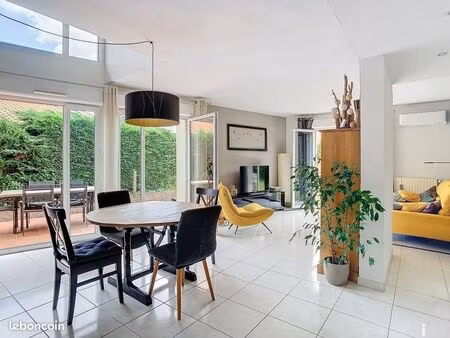 maison 4 pièces de 123 m² au cœur de fonsorbes dans résidence sécurisée