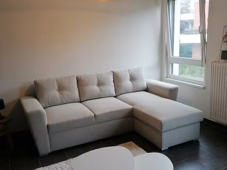 studio meublé 30m2 et garage 590