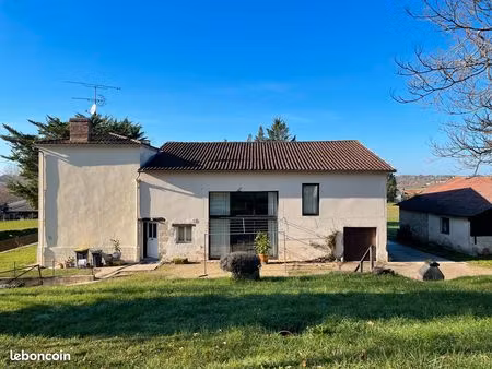 maison  7 pièces 400m²