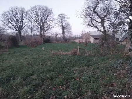 terrain constructible à 10min de vannes
