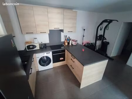 t2 bis meublé 45 m² – location du 1er au 31 mai – 800 tout compris