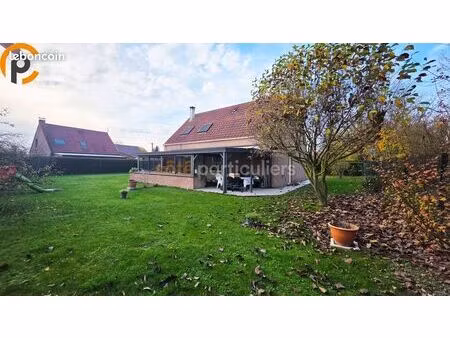 maison 7 pièces 142 m²