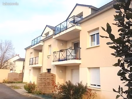 t3 au calme avec parking