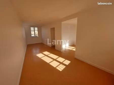 appartement 3 pièces 56 m²