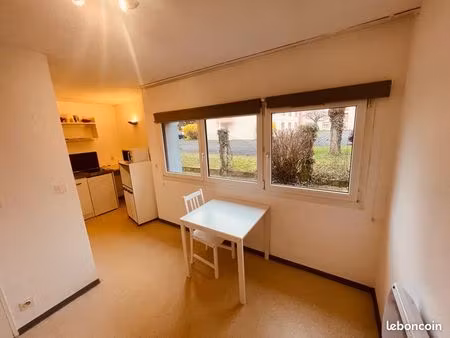 studio f1 21m2 très bien agencé dans un écrin de verdure à illkirch campus universitaire (