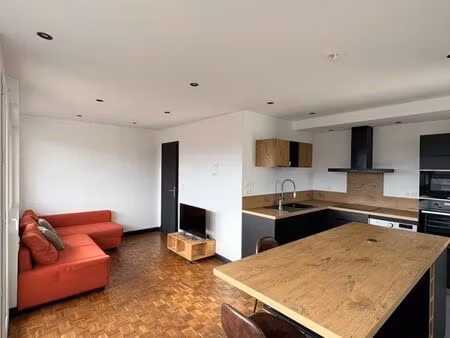 appartement t3 de 50 m² avec balcon – vue sur les pyrénées