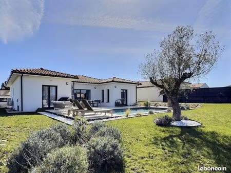 maison 4 pièces 117 m²