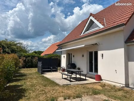 maison individuelle avec terrain clos