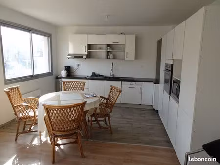 meublé a louer 85 m2 carrez (93 m2)