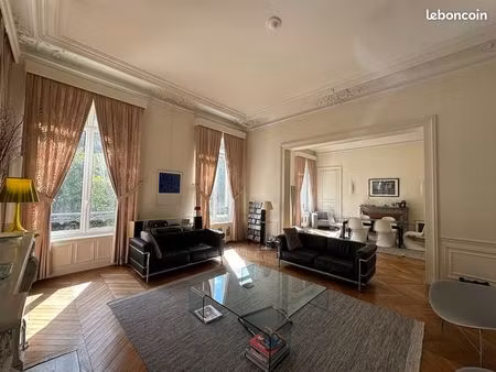 appartement 4 pièces 127 m²