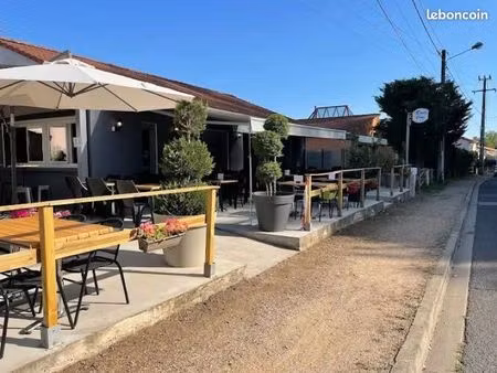 bar brasserie restaurant