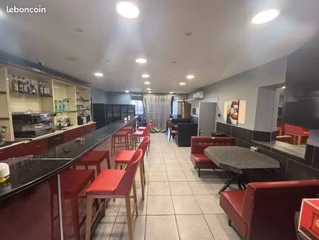 fond de commerce à vendre – saint-louis – 120 m² – idéal bar / commerce
