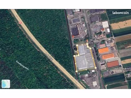 local commercial 8 231 m²