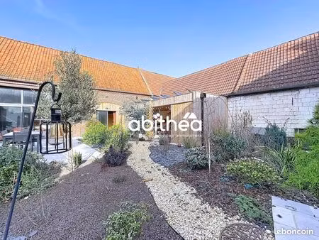 propriété 8 pièces 275 m²