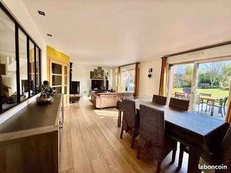 maison 4 pièces 110 m²