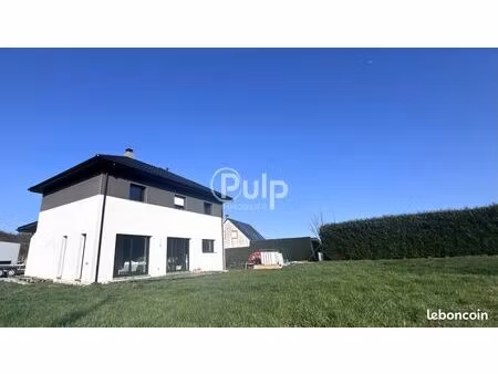 pavillon 5 pièces 150 m²