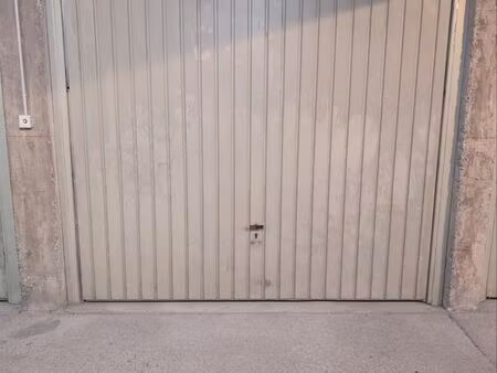 garage fermé 16m2 boulevard kennedy