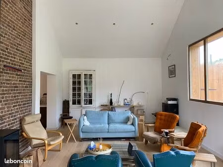 maison de famille à la campagne