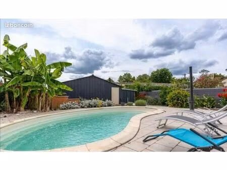 maison familiale avec piscine - beau potentiel