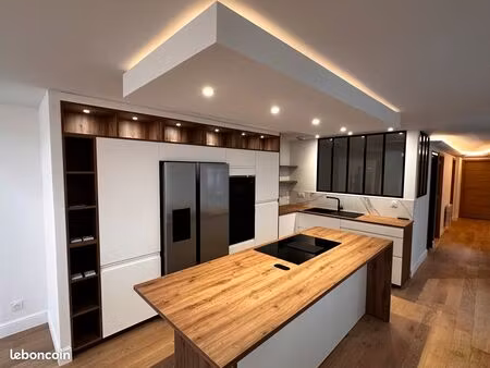 appartement rénové à neuf – granville – hyper centre