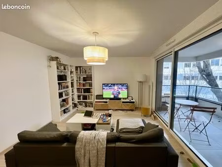 t2 53 m2 balcon garage