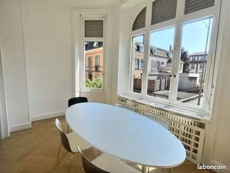 bureaux place de la gare