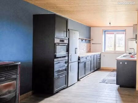 grande maison de caractère à fort potentiel