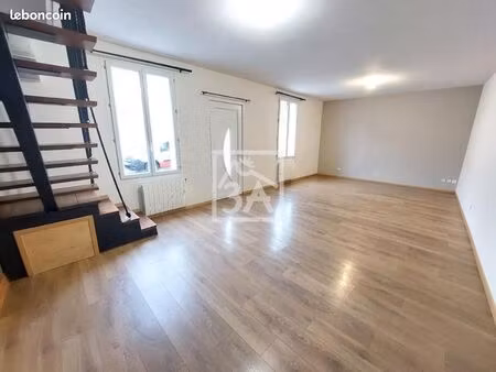 maison de ville 3 pièces 72 m²