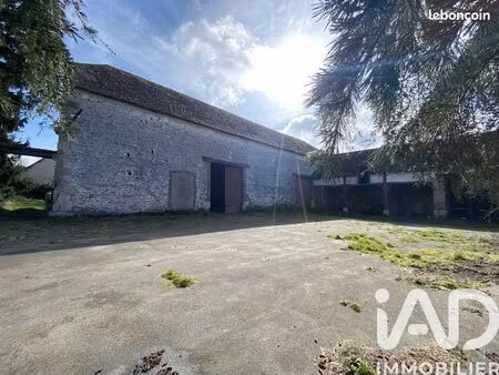 grange 2 pièces 290 m²