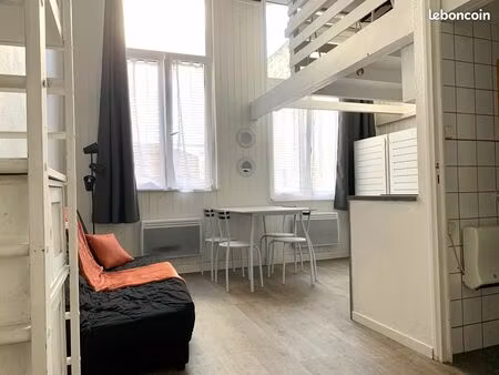 particulier loue studio meublé 21m2 centre ville