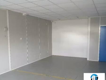 local d'activite 80 m² voiron