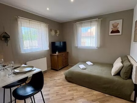 studio meublé rdc neuf au calme