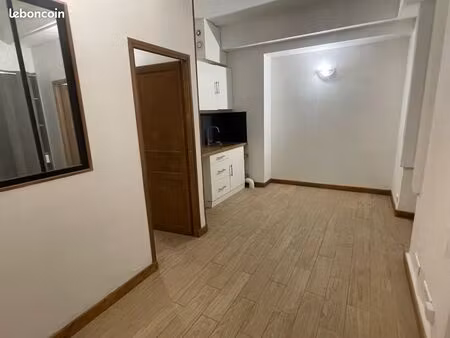 t2 en plein centre de maintenon