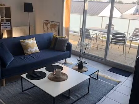 t3 récent loué 740 – parking – investissement locatif – nantes est