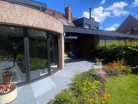 t2 tout équipé centre de bondues