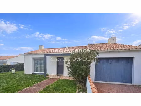 vente maison 4 pièces 74 m² à chateau-d'olonne (85180)  323 000 €